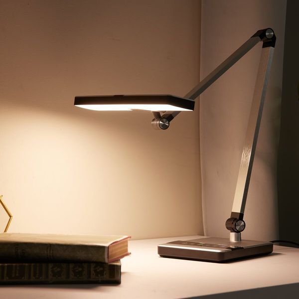 Лампа настольная светодиодная гибкая Sirius BL-1105-C серебряная 45172 фото